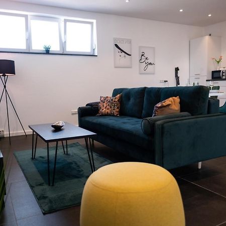 Klassen Apartments! Erleben Sie Biberach In Diesem Stilvollem Bungalow Mit Charme Und Komfort Biberach an der Riss Bagian luar foto