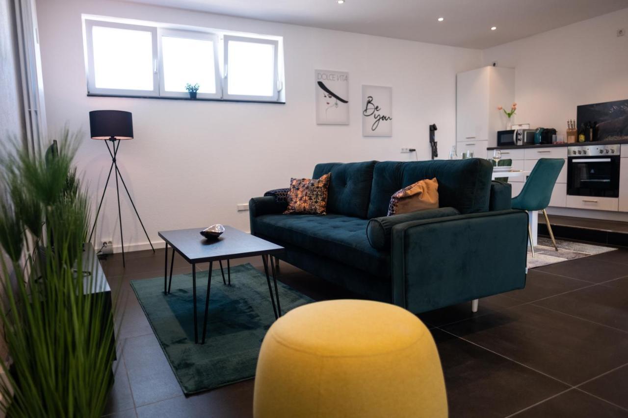 Klassen Apartments! Erleben Sie Biberach In Diesem Stilvollem Bungalow Mit Charme Und Komfort Biberach an der Riss Bagian luar foto