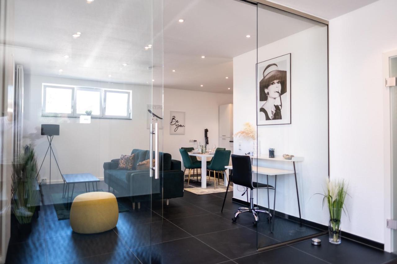 Klassen Apartments! Erleben Sie Biberach In Diesem Stilvollem Bungalow Mit Charme Und Komfort Biberach an der Riss Bagian luar foto